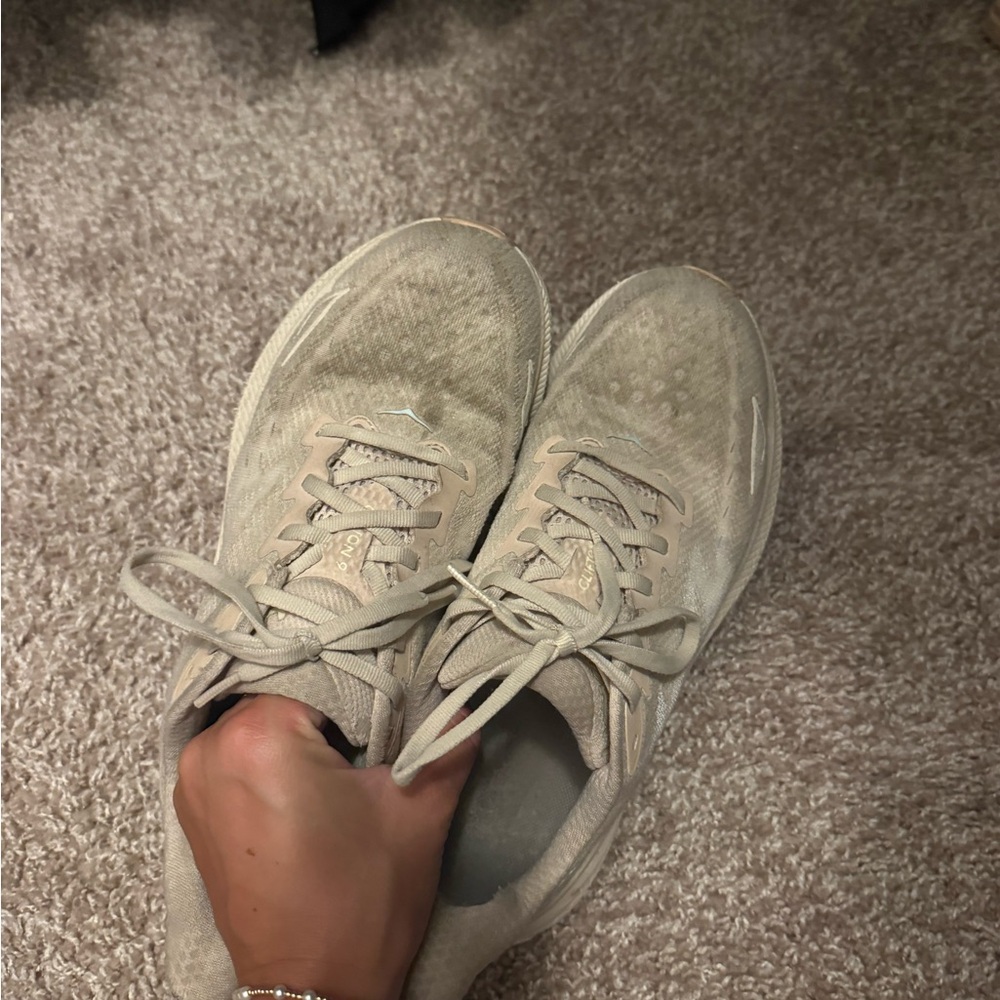 Women's Cream Athletic Shoes